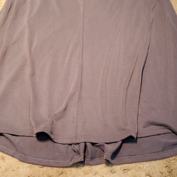 Blu Heaven Light Blue VNeck Open Back Half Sleeve Tunic Blouse Top Size S NWT - Picture 2 of 7